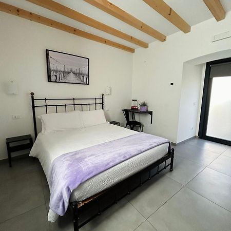 Il Glicine B&B Ristorante Cazzago San Martino Bagian luar foto