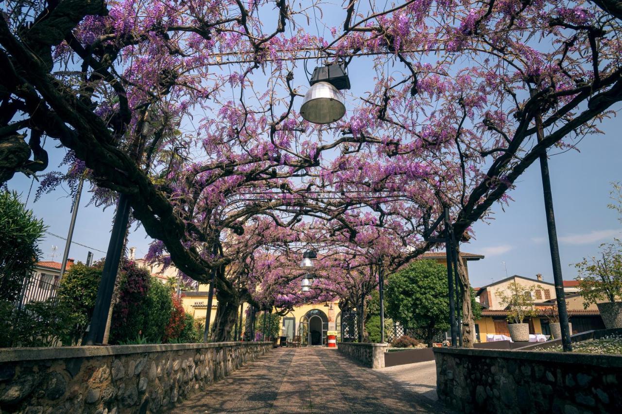 Il Glicine B&B Ristorante Cazzago San Martino Bagian luar foto