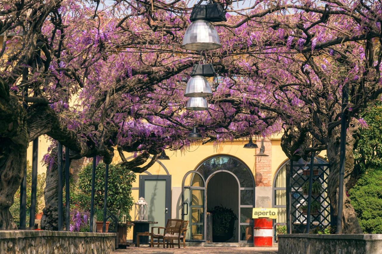Il Glicine B&B Ristorante Cazzago San Martino Bagian luar foto