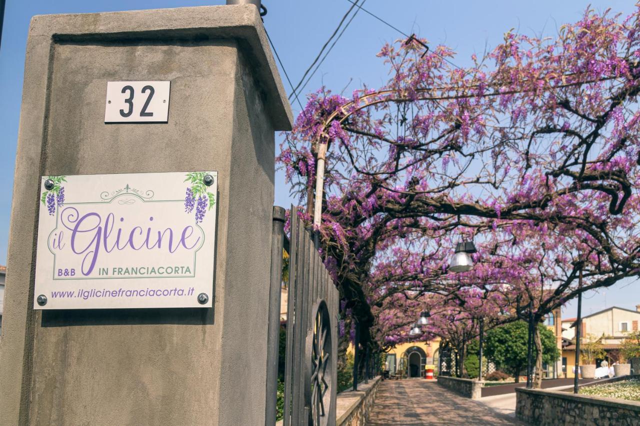 Il Glicine B&B Ristorante Cazzago San Martino Bagian luar foto