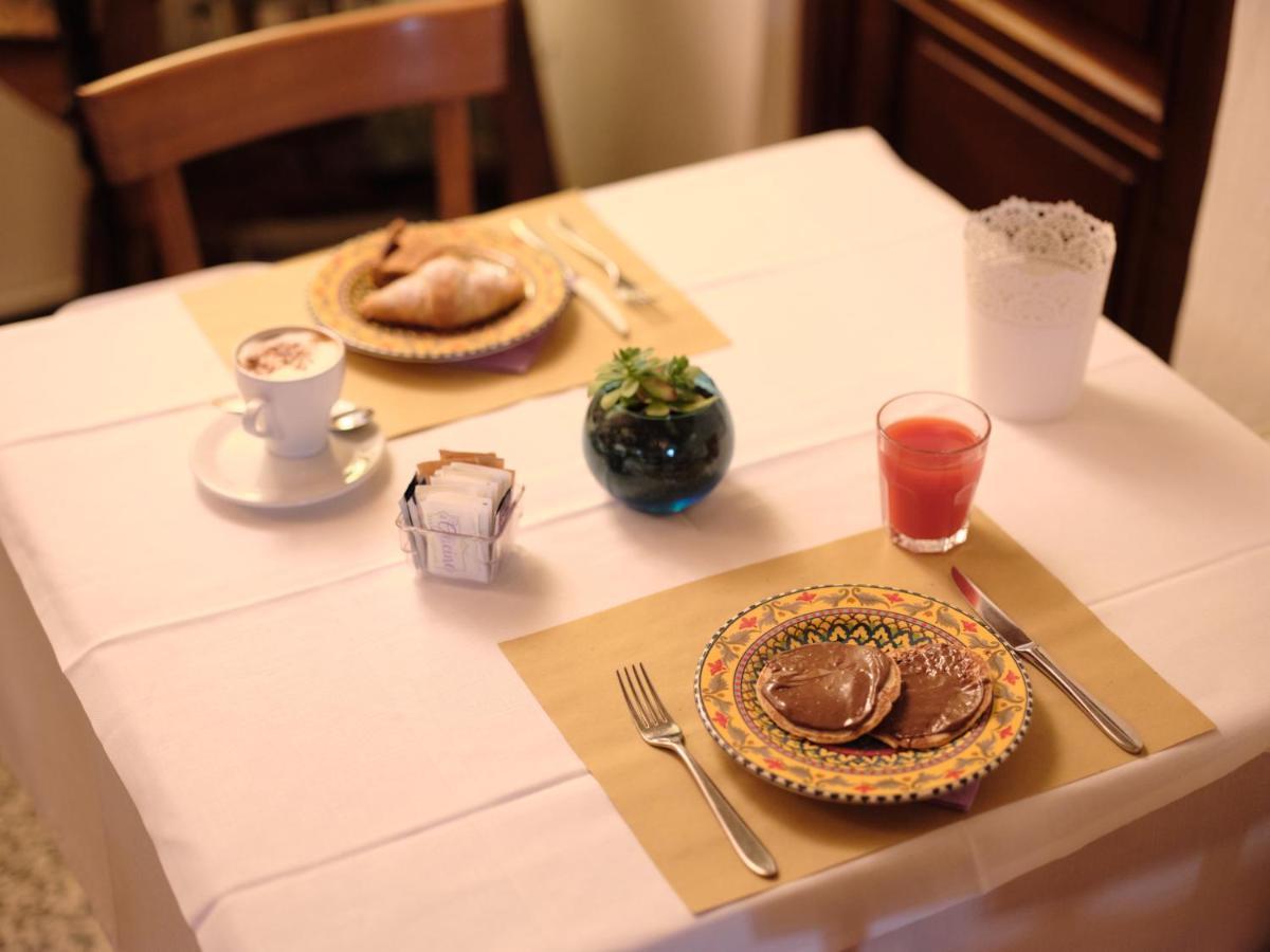 Il Glicine B&B Ristorante Cazzago San Martino Bagian luar foto