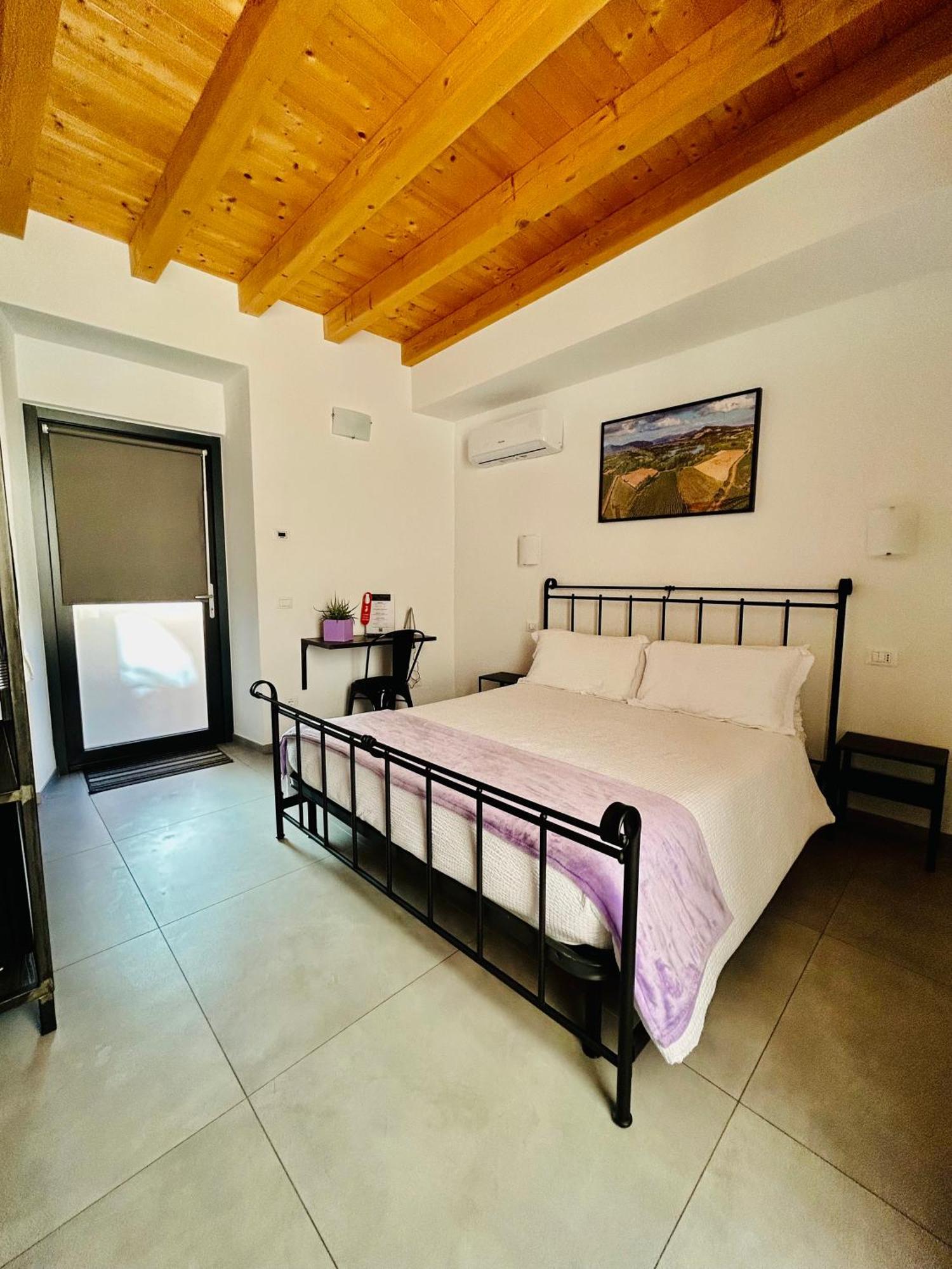 Il Glicine B&B Ristorante Cazzago San Martino Bagian luar foto